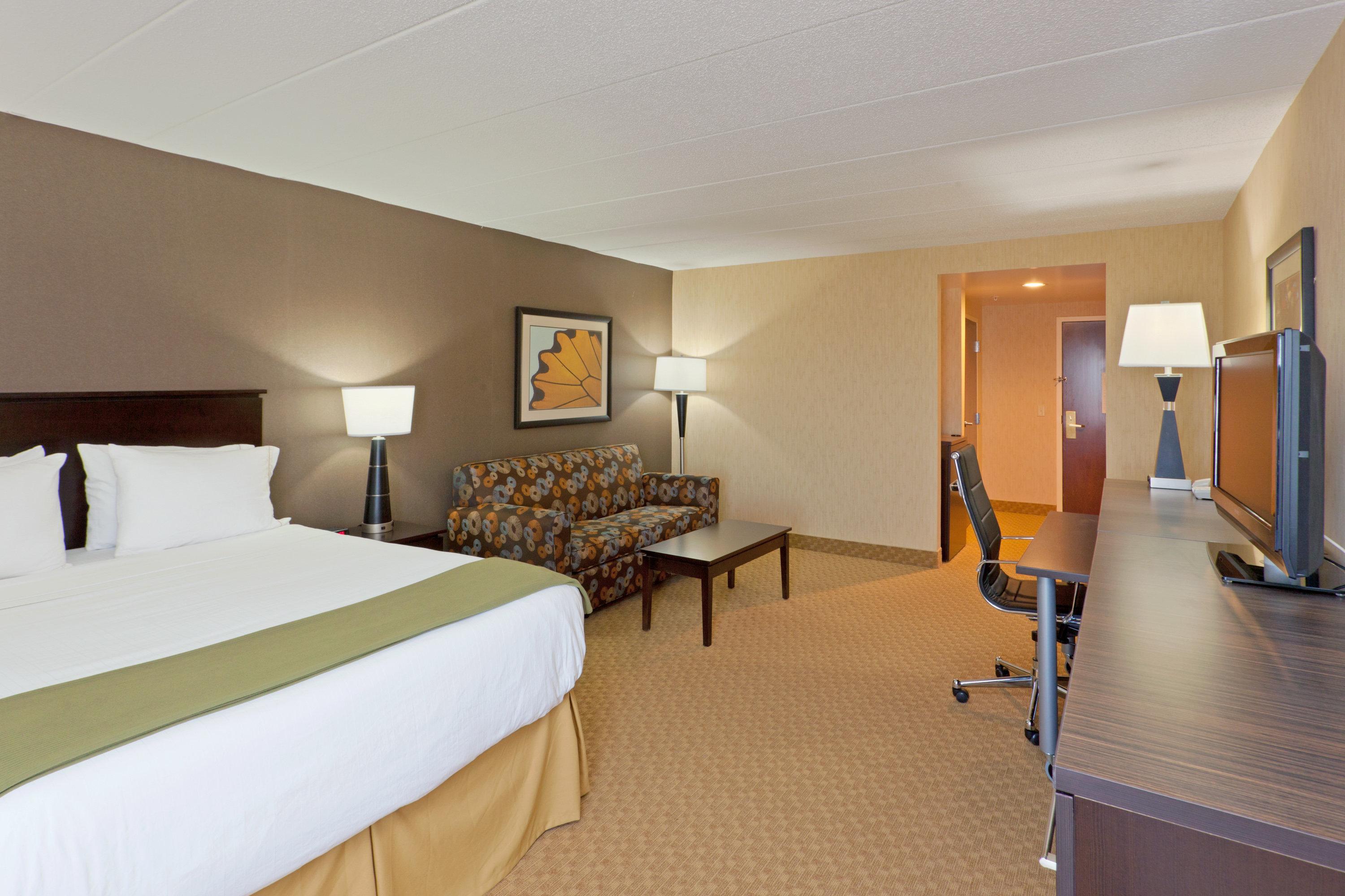 Holiday Inn Express Hotel & Suites Dover By Ihg Екстериор снимка