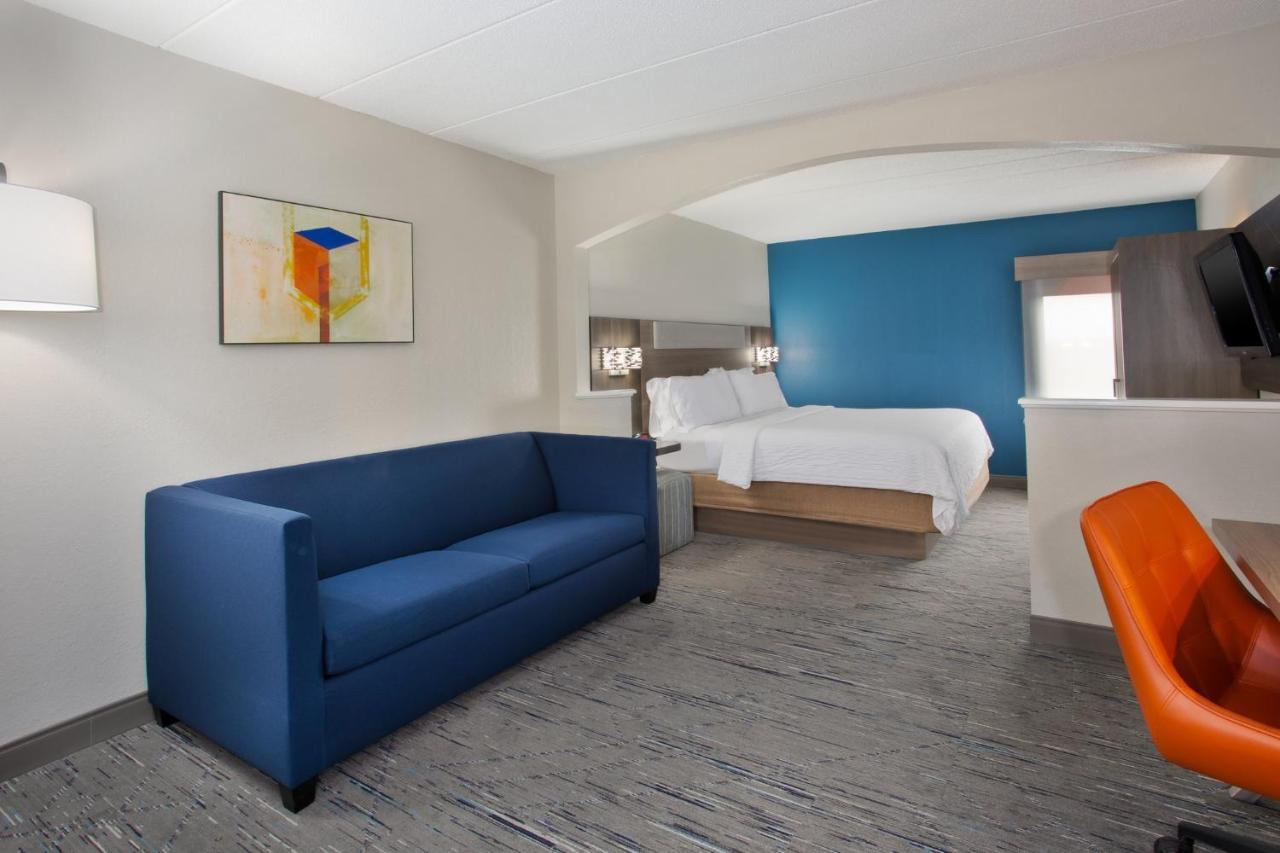 Holiday Inn Express Hotel & Suites Dover By Ihg Екстериор снимка