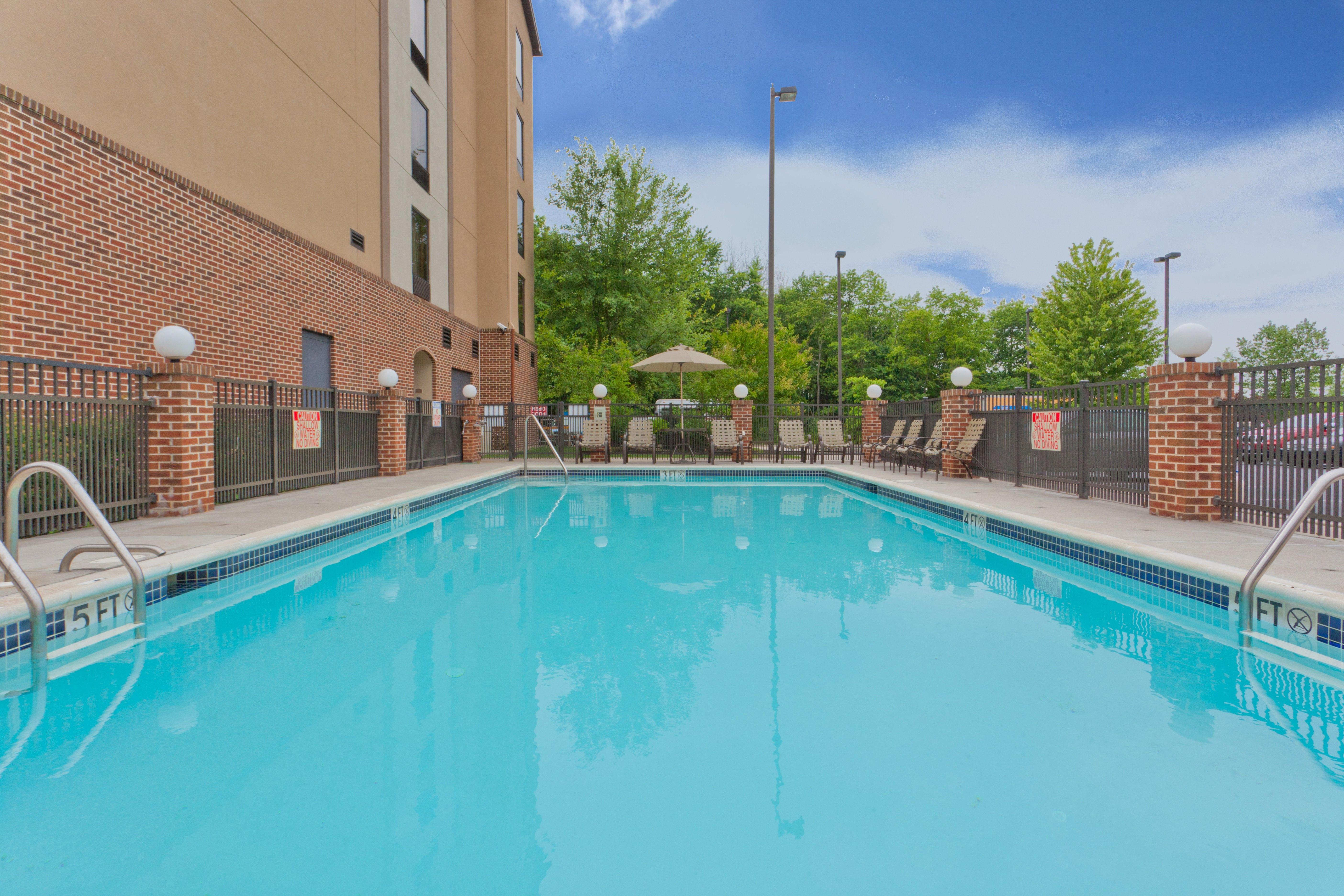 Holiday Inn Express Hotel & Suites Dover By Ihg Екстериор снимка
