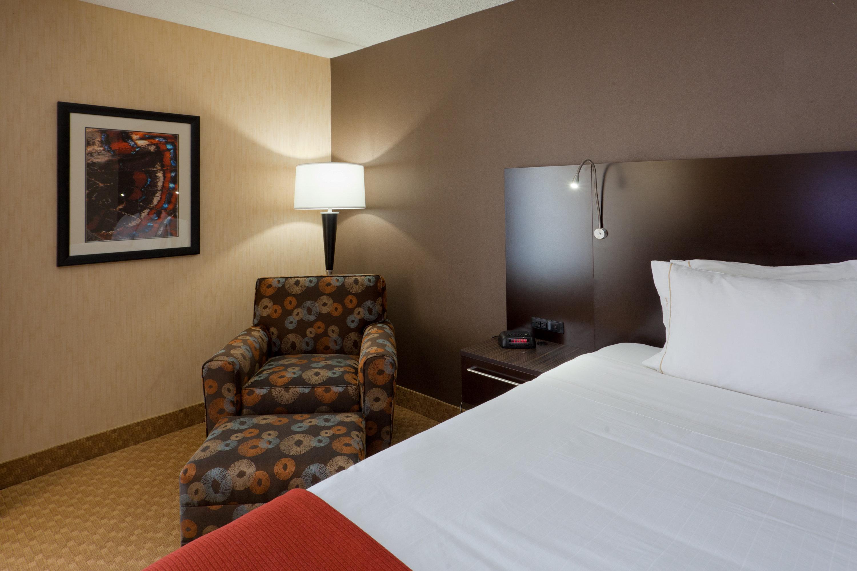 Holiday Inn Express Hotel & Suites Dover By Ihg Стая снимка
