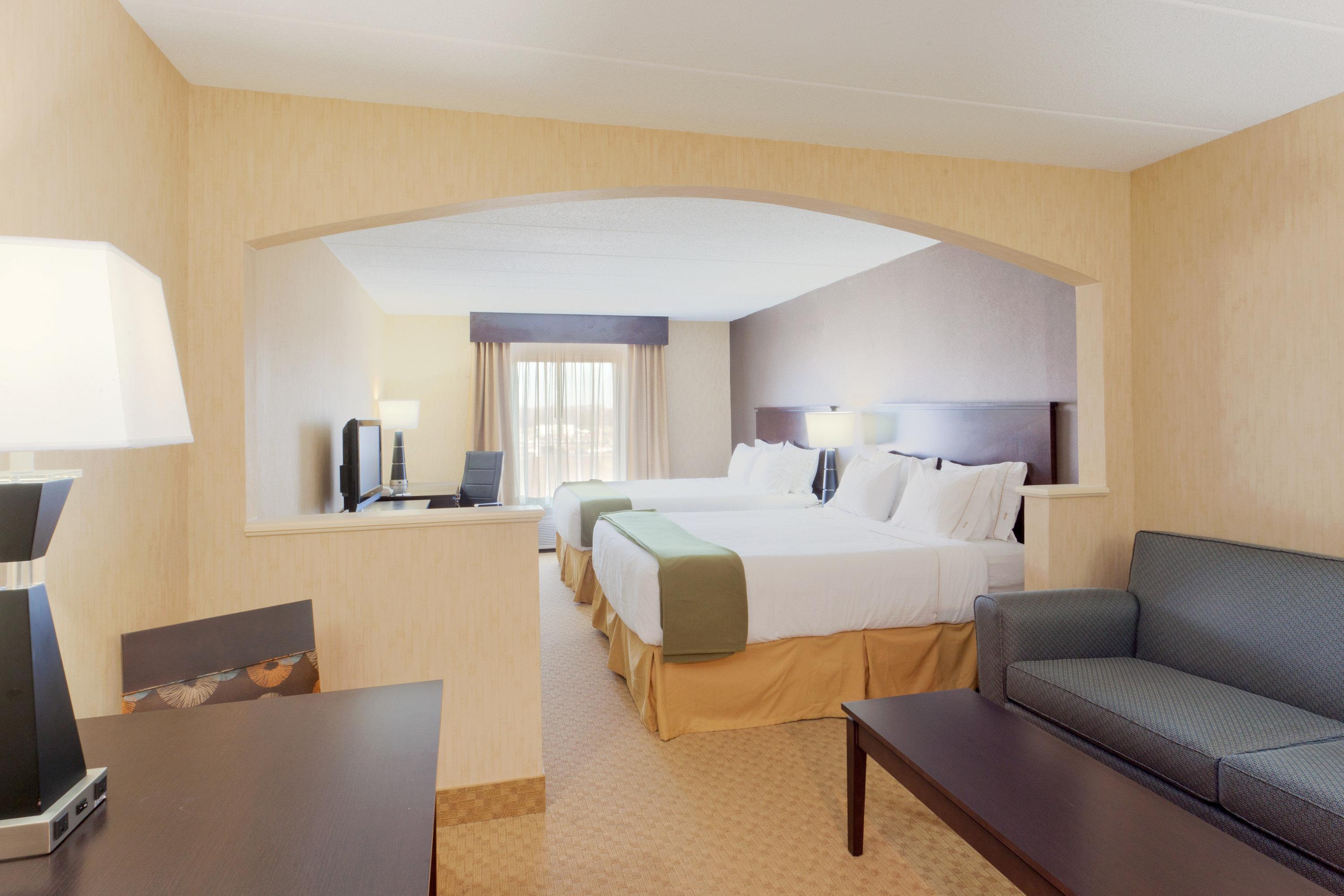 Holiday Inn Express Hotel & Suites Dover By Ihg Екстериор снимка