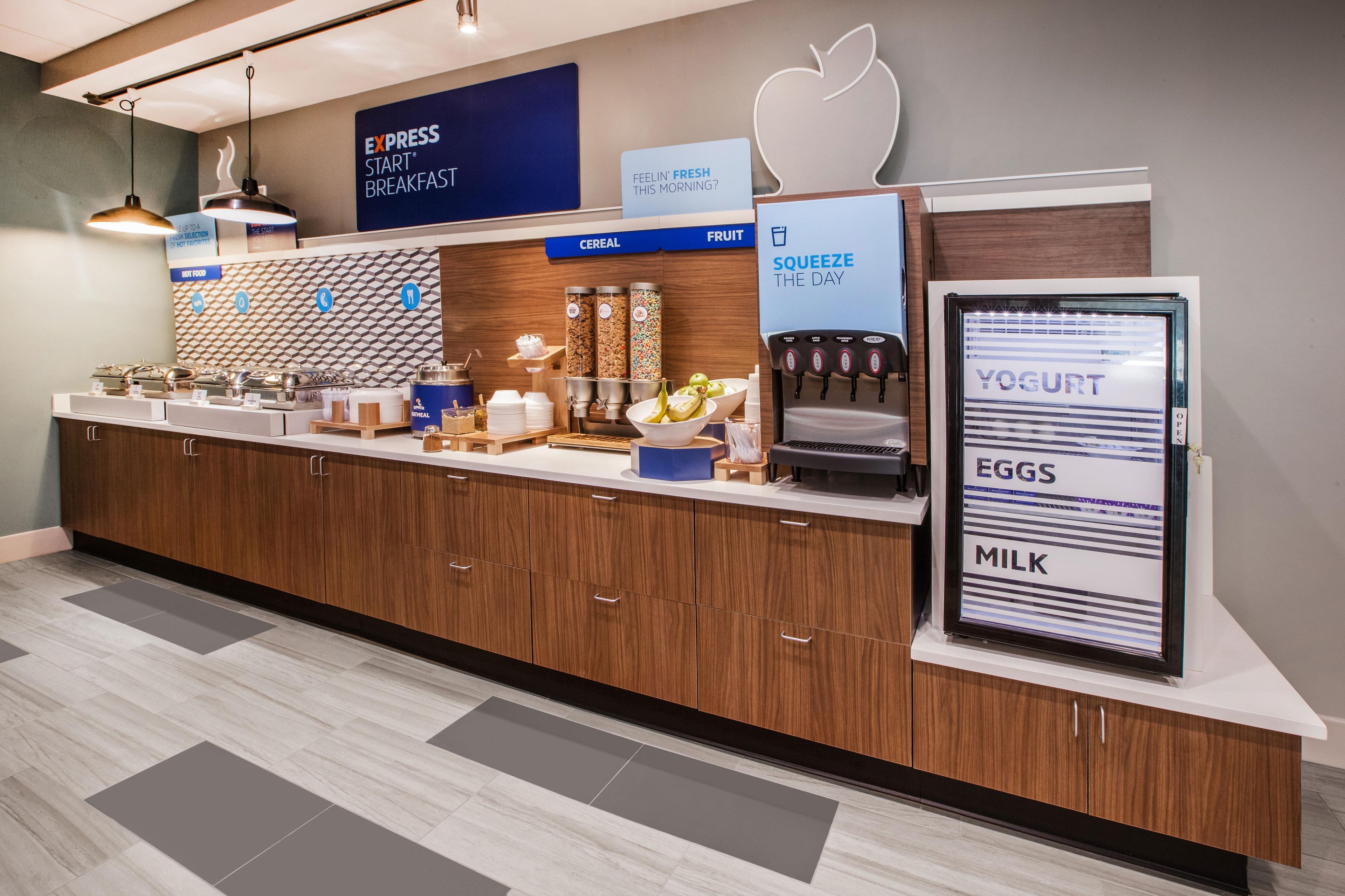 Holiday Inn Express Hotel & Suites Dover By Ihg Екстериор снимка